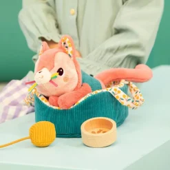 Lilliputiens Peluche gata Jeanne con cesta y accesorios tela